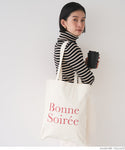 simple wording tote bag