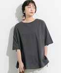T-Shirt Leher Bulat Celah Sisi