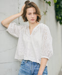 [Eyelet Lace] Blaus Lengan 3/4 Leher V