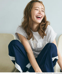 roll up logo t-shirt