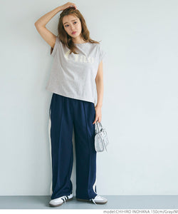 roll up logo t-shirt