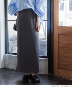 Embossed I Line Skirt