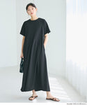[Light Embossed] Tuck Maxi Dress