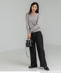 [Markdown] Pearl sleeve embellished v neck knit top