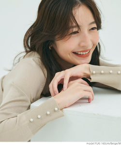 [Markdown] Pearl sleeve embellished v neck knit top